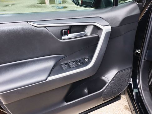 Used 2023 Toyota RAV4 XLE image 14