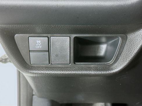 Used 2025 Honda HR-V Sport image 17