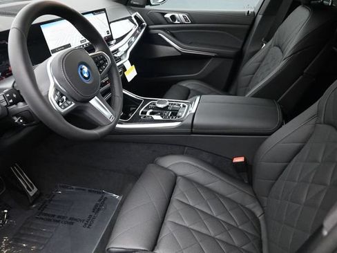 New 2026 BMW X5 xDrive50e w/ M Sport Package AWD/4WD image 20