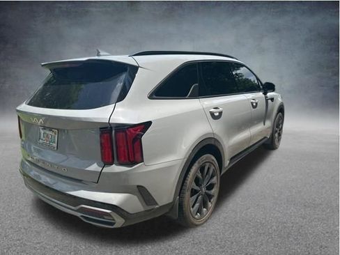Used 2022 Kia Sorento SX FWD image 7