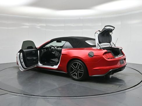 Certified 2018 Ford Mustang Premium image 41