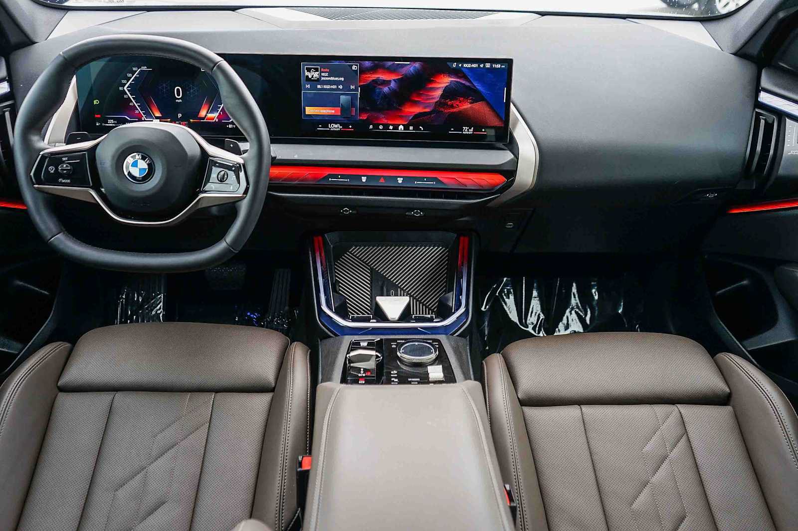 Used 2025 BMW X3 xDrive30i AWD/4WD image 12