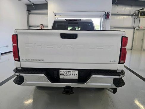 Used 2024 Chevrolet Silverado 2500 LTZ w/ LTZ Plus Package AWD/4WD image 4