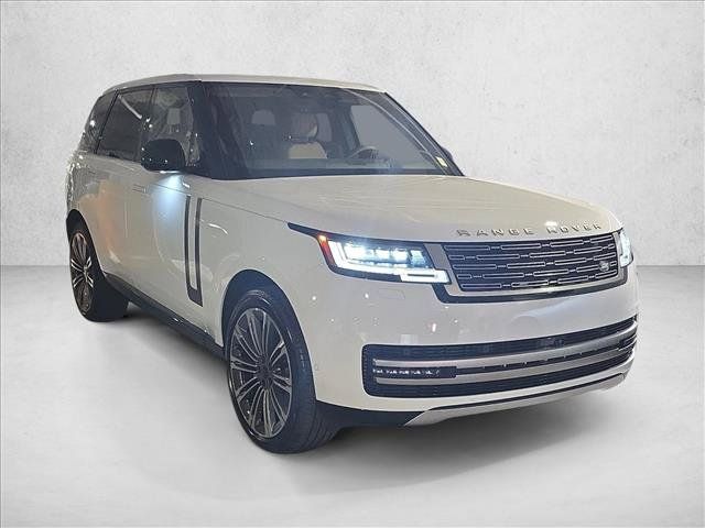 New 2026 Land Rover Range Rover SE AWD/4WD image 3