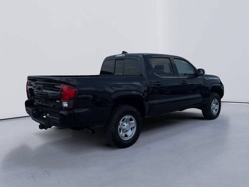 Used 2021 Toyota Tacoma SR AWD/4WD image 3