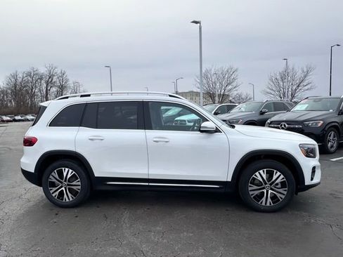 New 2026 Mercedes-Benz GLB 250 4MATIC image 12