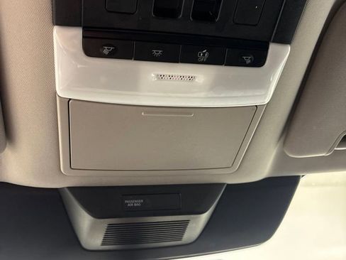 Used 2025 Nissan Pathfinder Platinum w/ Cargo Package FWD image 16