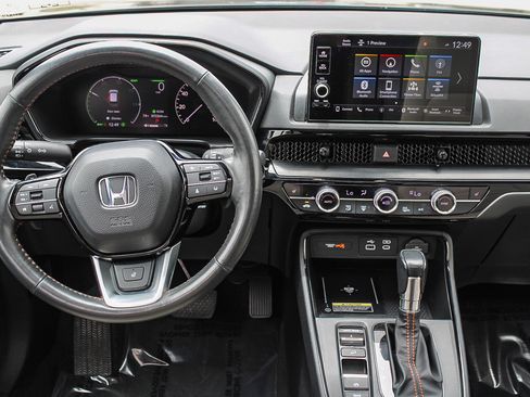 Used 2024 Honda CR-V Sport Touring image 15