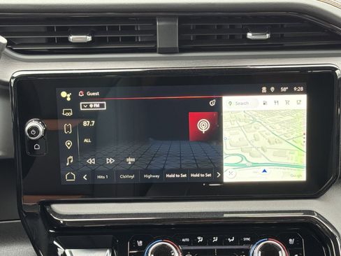 New 2026 GMC Sierra 2500 AT4 image 18