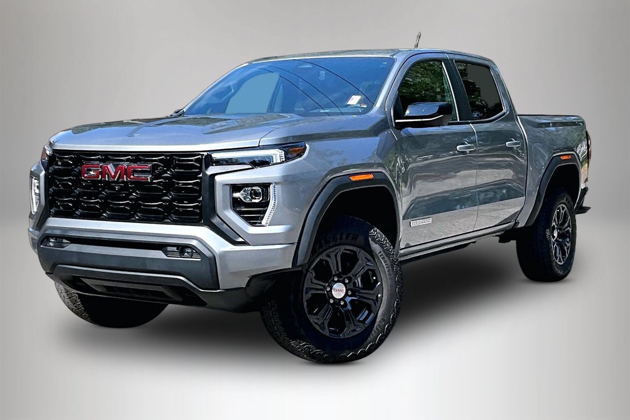 Used 2023 GMC Canyon Elevation w/ Convenience Package RWD image 1