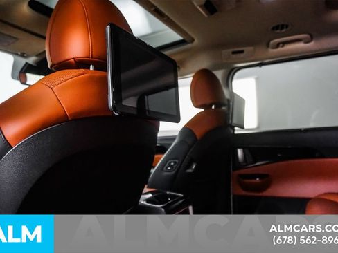 Used 2022 Kia Carnival SX Prestige FWD image 52