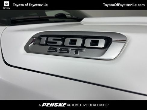 Used 2025 RAM 1500 Laramie image 8