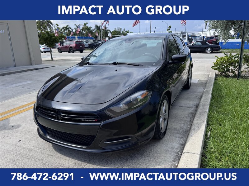 Used 2015 Dodge Dart SXT FWD image 1