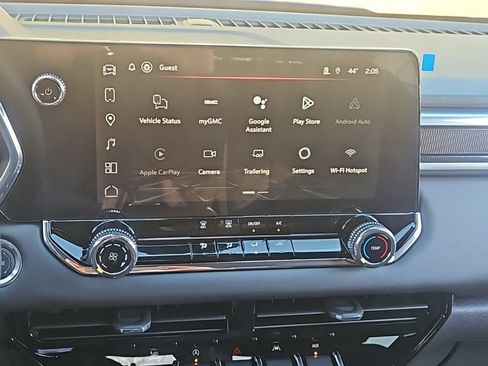 New 2026 GMC Canyon Elevation image 13