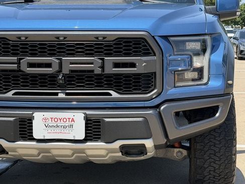 Used 2019 Ford F150 Raptor w/ Equipment Group 802A Luxury AWD/4WD image 9