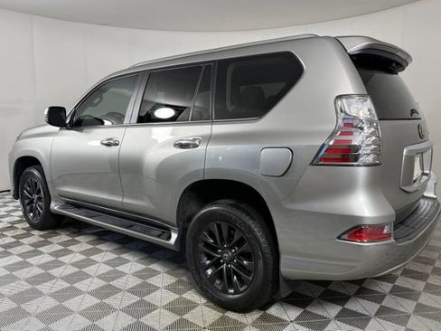 Used 2022 Lexus GX 460 Premium w/ Premium Package AWD/4WD image 3
