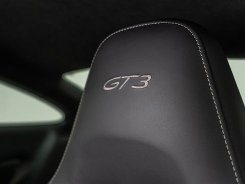 Used 2015 Porsche 911 GT3 RWD image 34