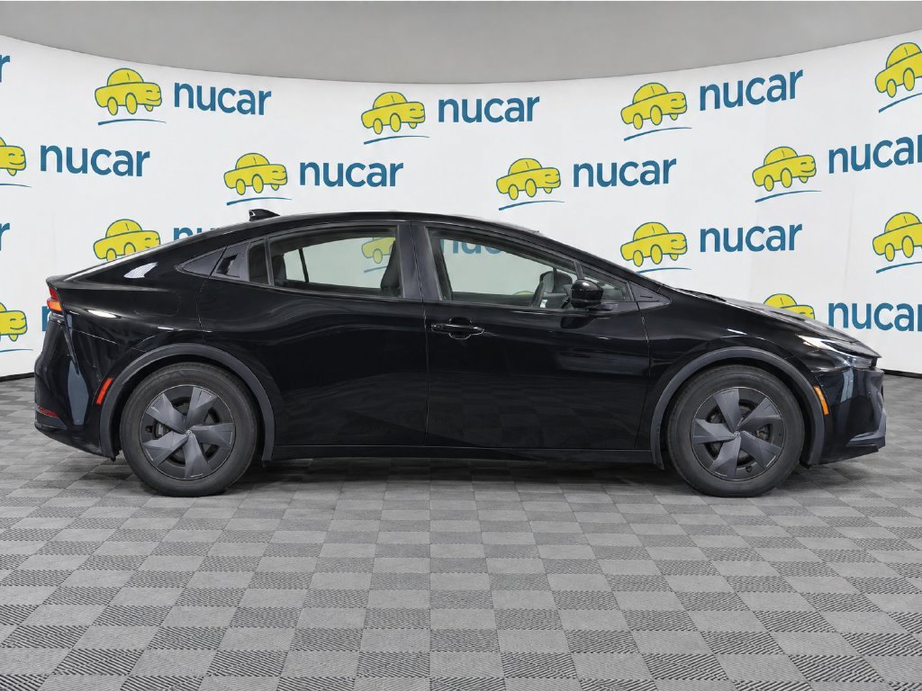 Certified 2024 Toyota Prius LE FWD image 8