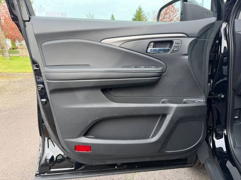 New 2026 Honda Ridgeline RTL image 11