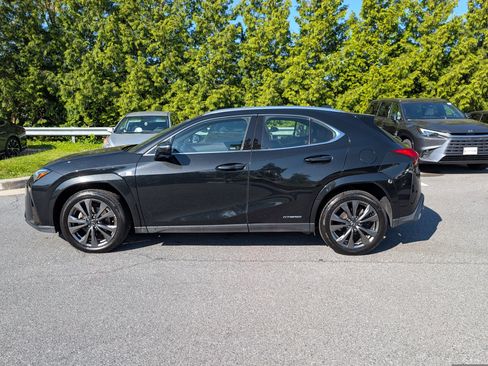 Certified 2022 Lexus UX 250h F Sport w/ F Sport Premium Package AWD/4WD image 6