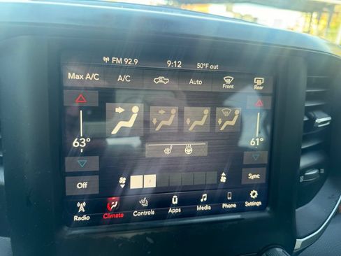 Used 2019 RAM 1500 Big Horn AWD/4WD image 27