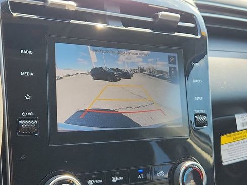 Used 2023 Hyundai Tucson SEL AWD/4WD image 17