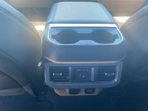 Used 2024 Ford F250 Lariat w/ Sport Appearance Package image 13