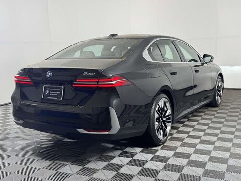 Used 2026 BMW 530i xDrive w/ Premium Package AWD/4WD image 10