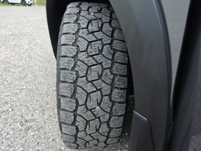 Used 2023 Nissan Pathfinder Rock Creek AWD/4WD image 30