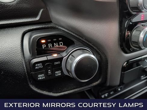 Used 2019 RAM 1500 Big Horn image 31