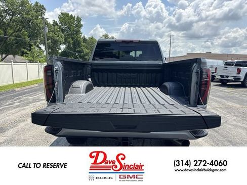 New 2026 GMC Sierra 2500 AT4 w/ AT4 Premium Plus Package AWD/4WD image 24