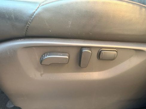 Used 2021 Nissan Armada Platinum w/ Captain's Chairs Package image 21