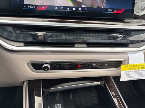 New 2026 BMW X5 xDrive40i w/ Climate Comfort Package image 31