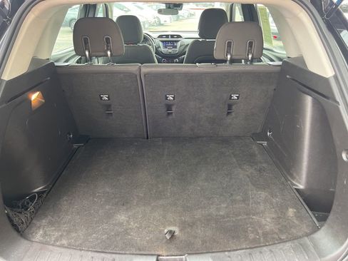 Used 2021 Chevrolet TrailBlazer LS w/ LPO, Blackout Package image 15