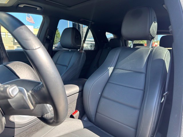 Used 2024 Mercedes-Benz GLE 450e 4MATIC image 19