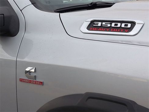 New 2026 RAM 3500 Tradesman image 12