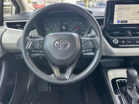 Used 2024 Toyota Corolla LE w/ LE Convenience Package image 14