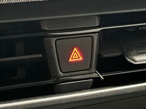 New 2026 Volkswagen Tiguan S image 10