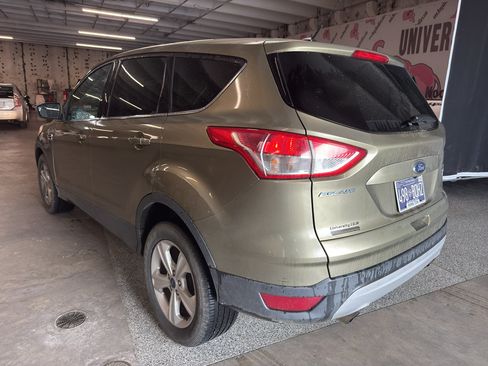 Used 2014 Ford Escape SE FWD image 4