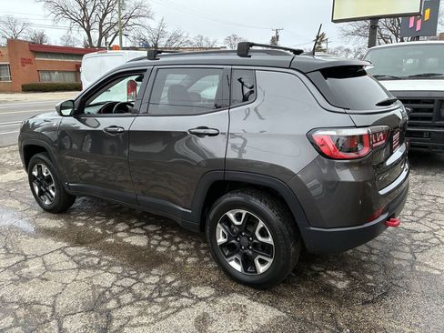 Used 2018 Jeep Compass Trailhawk AWD/4WD image 8