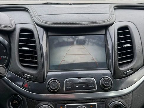 Used 2019 Chevrolet Impala LT image 16