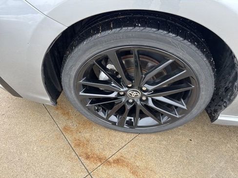 Used 2023 Toyota Camry XSE image 11