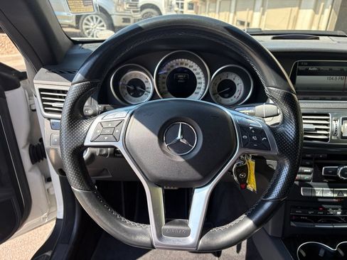 Used 2015 Mercedes-Benz E 550 Cabriolet image 19