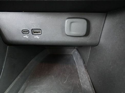 Used 2025 Buick Encore GX Preferred image 31