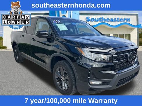 Certified 2025 Honda Ridgeline Sport image 3