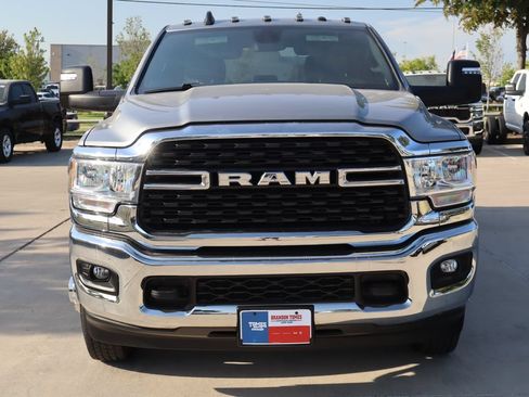Used 2024 RAM 3500 Big Horn AWD/4WD image 8