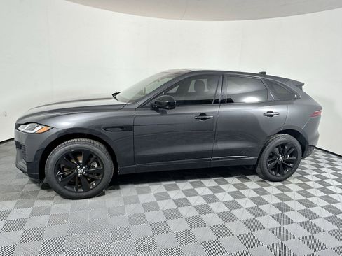 Used 2026 Jaguar F-PACE R-Dynamic S image 2
