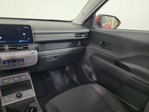 New 2025 Hyundai Kona SEL image 7