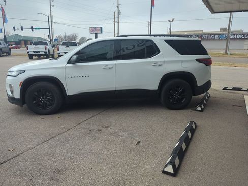 Used 2022 Chevrolet Traverse LS w/ Midnight/Sport Edition image 3