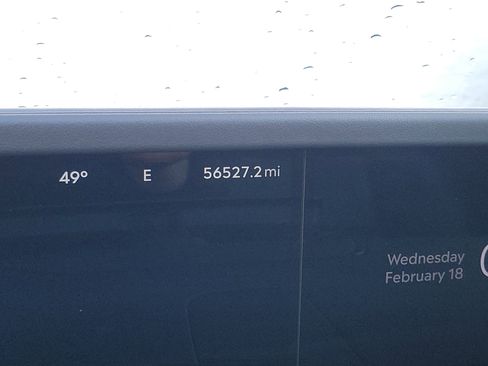 Used 2024 Lincoln Nautilus Reserve image 11